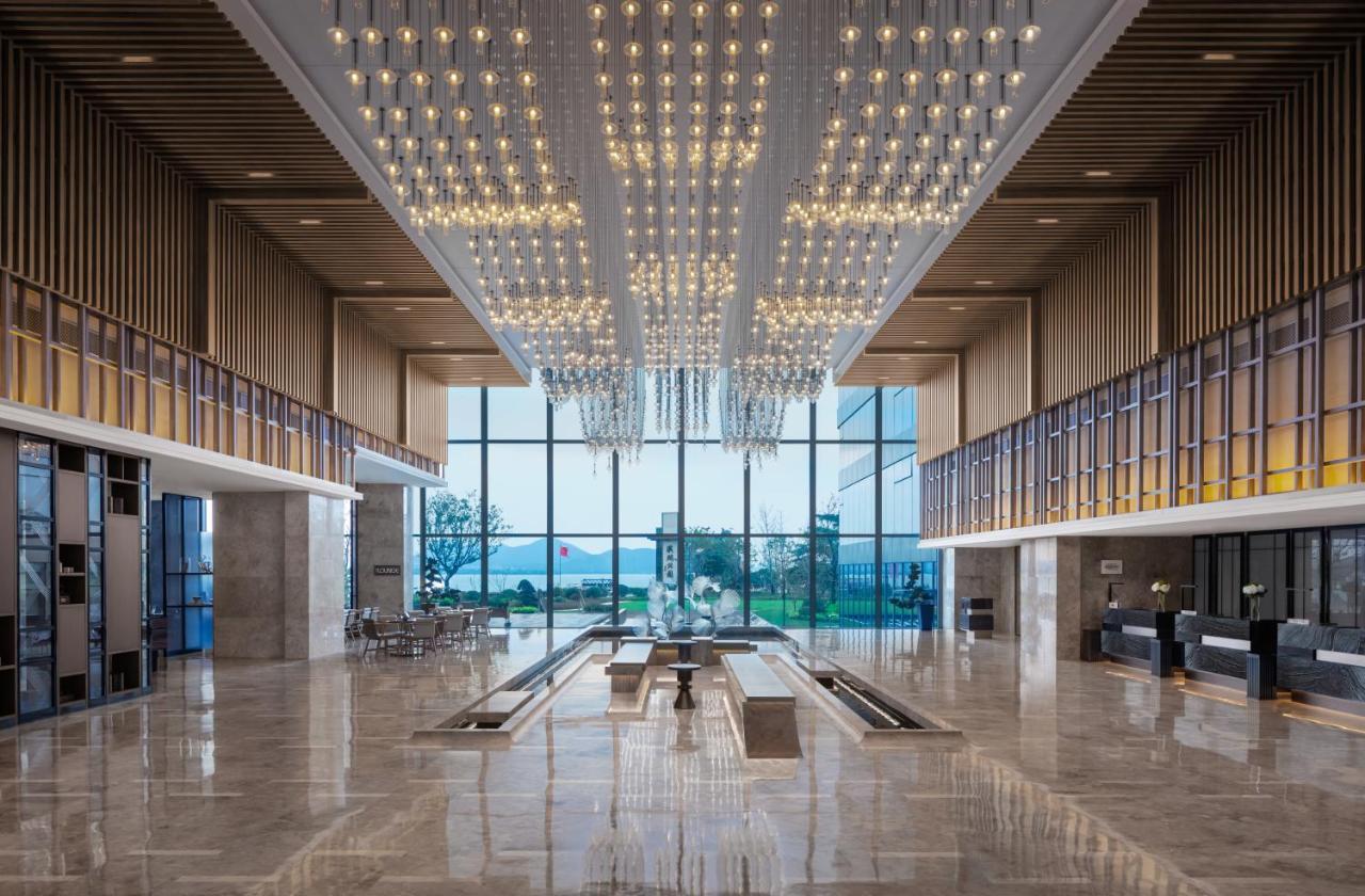 Xuzhou Marriott Hotel Lakeview Екстер'єр фото