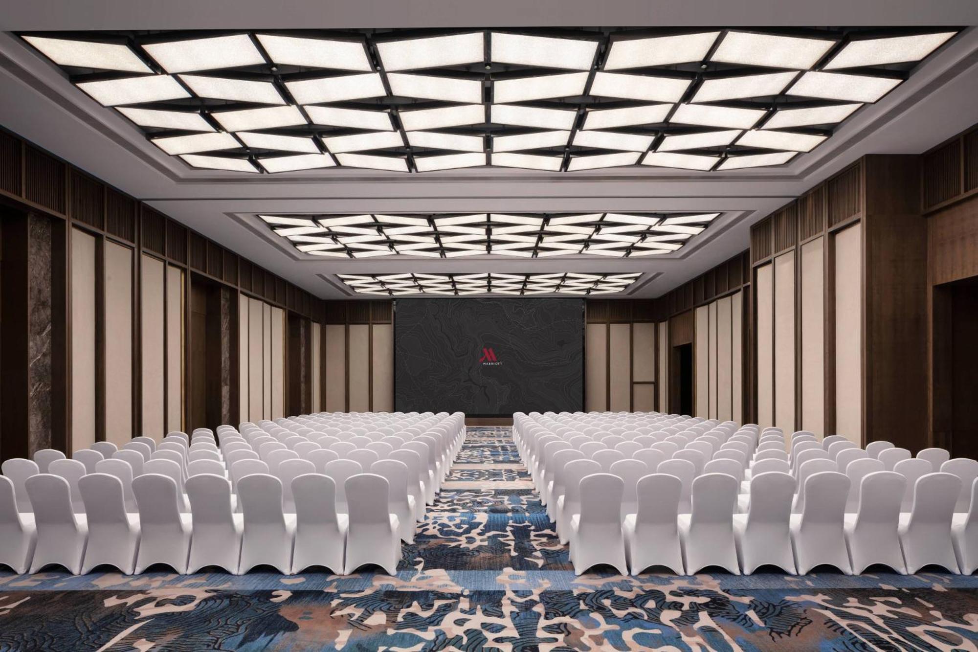 Xuzhou Marriott Hotel Lakeview Екстер'єр фото