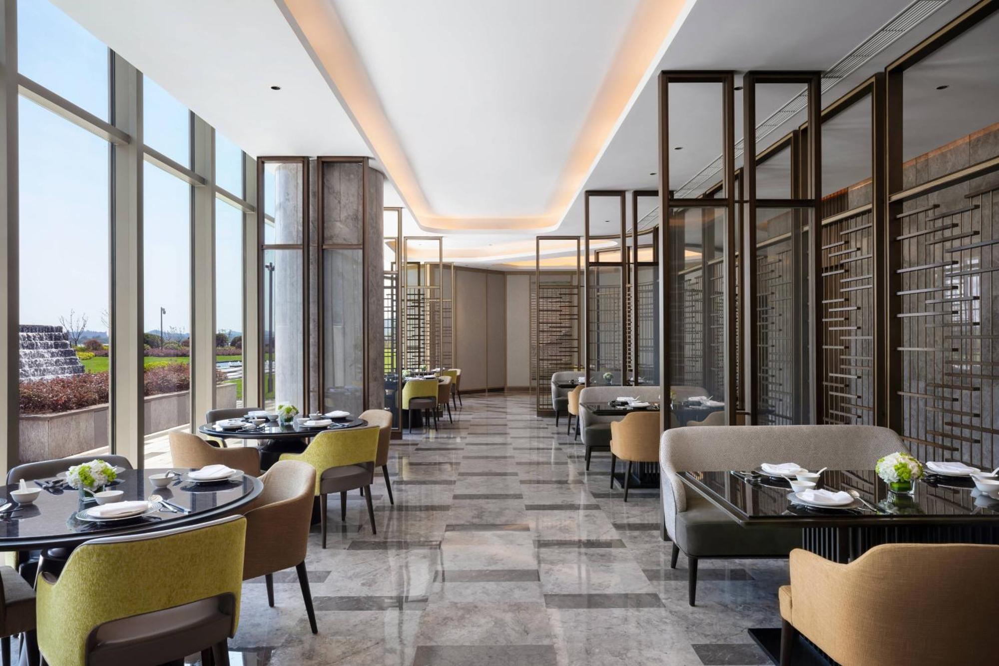 Xuzhou Marriott Hotel Lakeview Екстер'єр фото