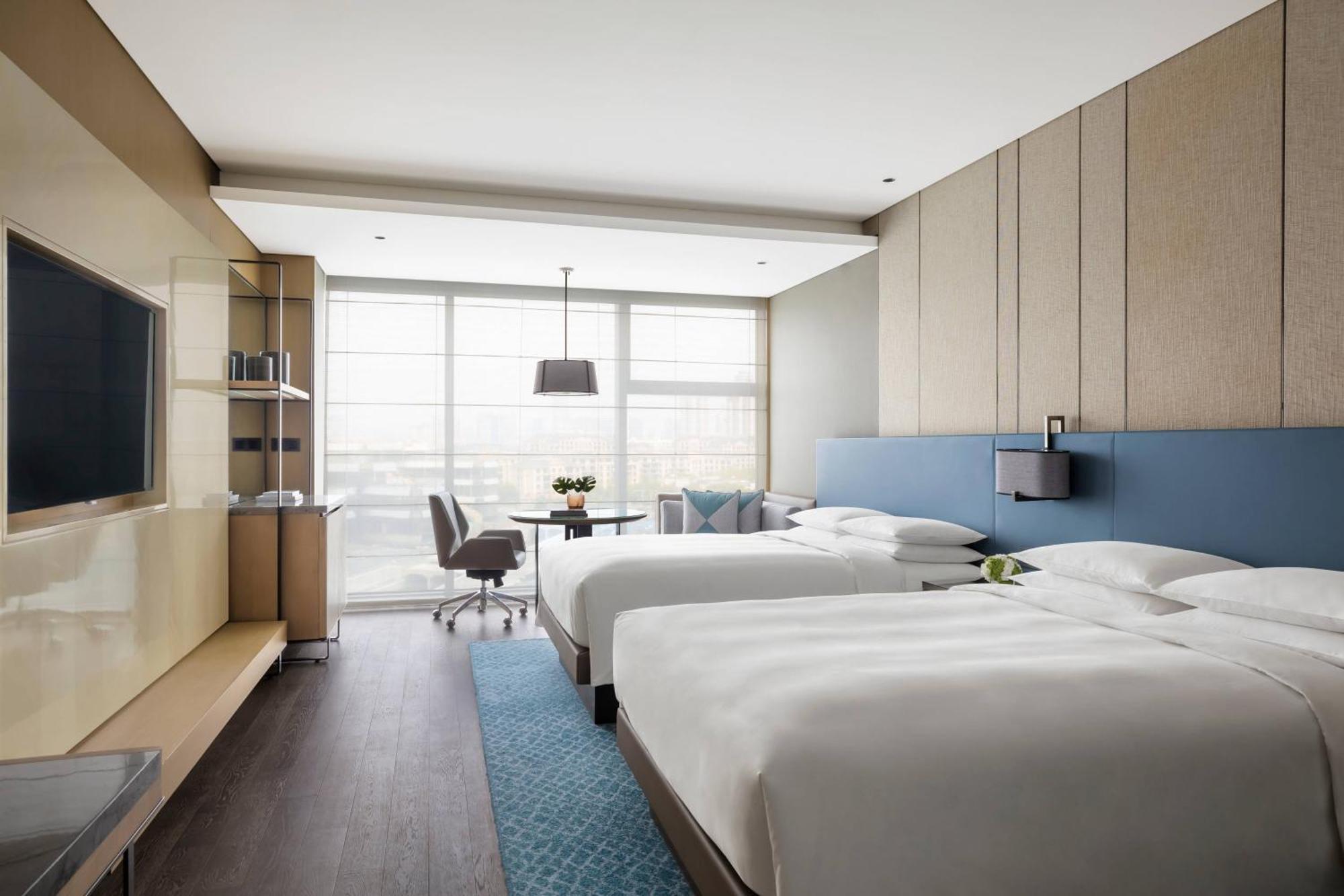 Xuzhou Marriott Hotel Lakeview Екстер'єр фото