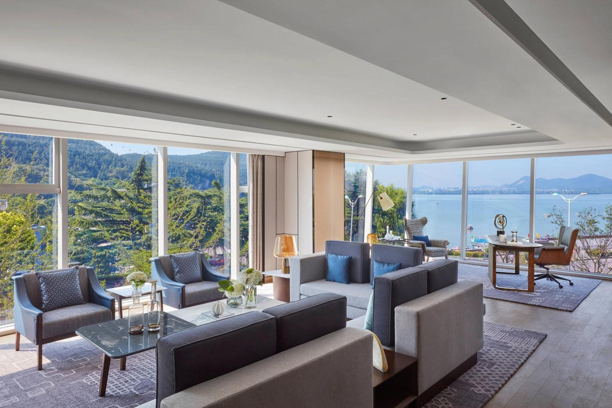 Xuzhou Marriott Hotel Lakeview Екстер'єр фото